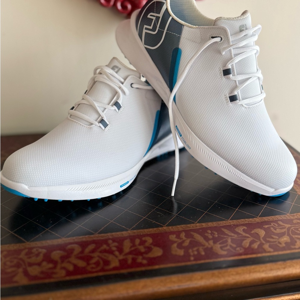 White and Blue FOOTJOY Athletic Shoes with Breathable Fabric and Sleek Design